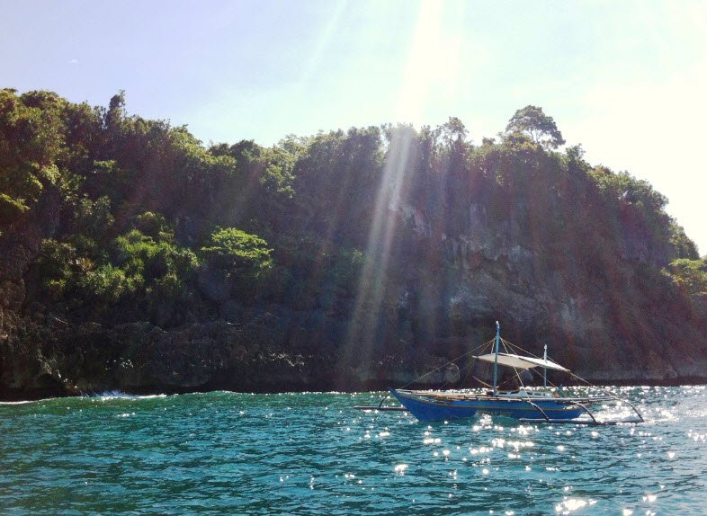 Ambulong Island , Mindoro Strait, Philippines
